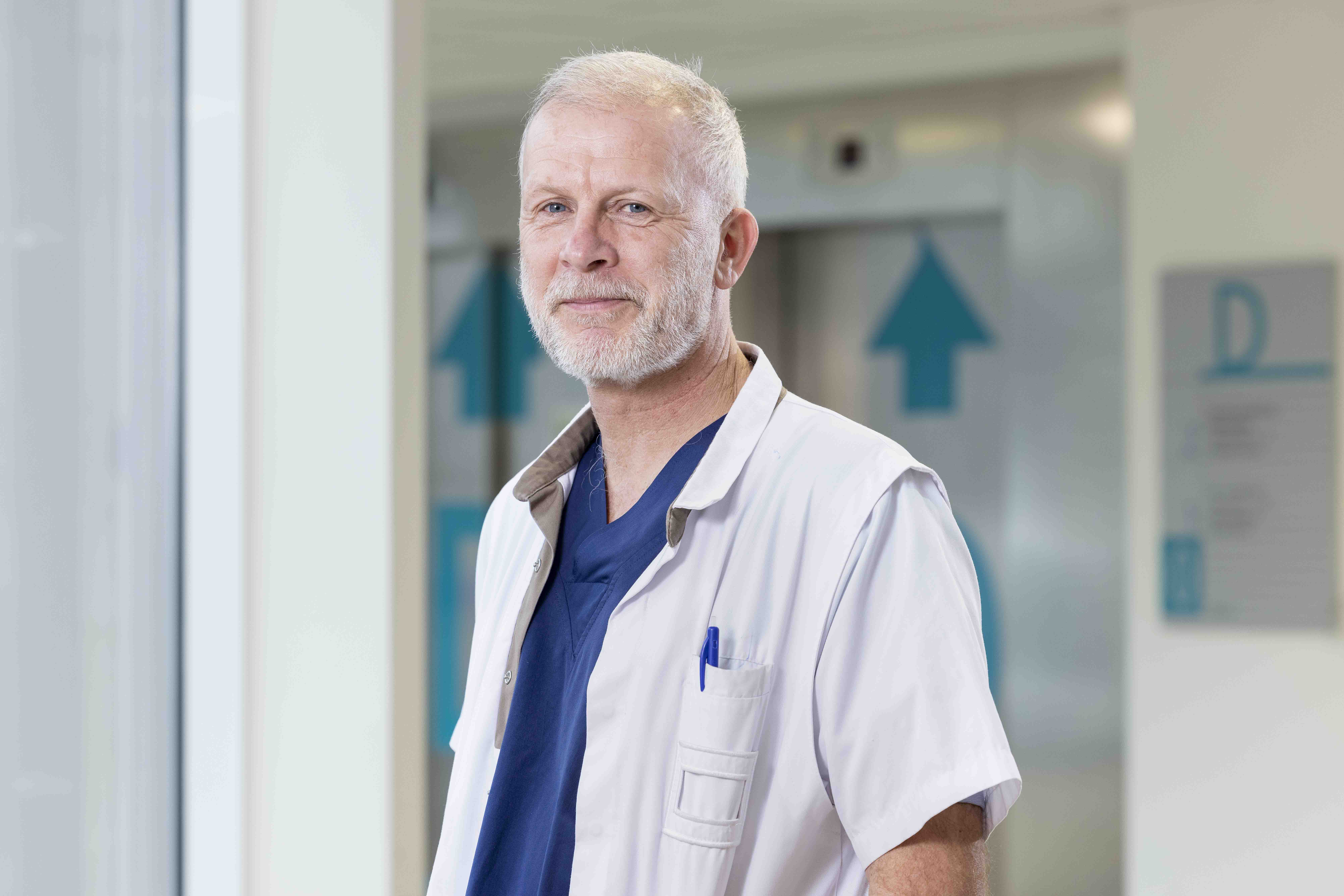 Dr. Geert Deneef